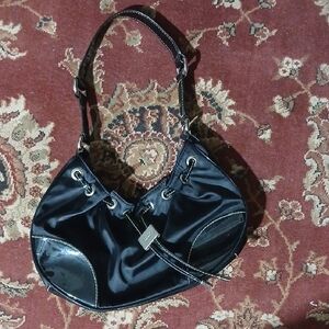 Elegant Black Women's Bag